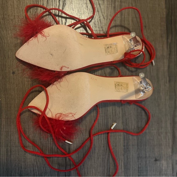 NWOT Feather Heels - Picture 4 of 4